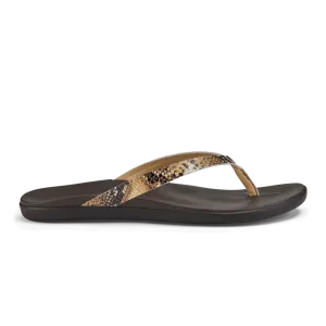 Olukai Women's Ho'opio Leather Sandal - W Tan Mo'o