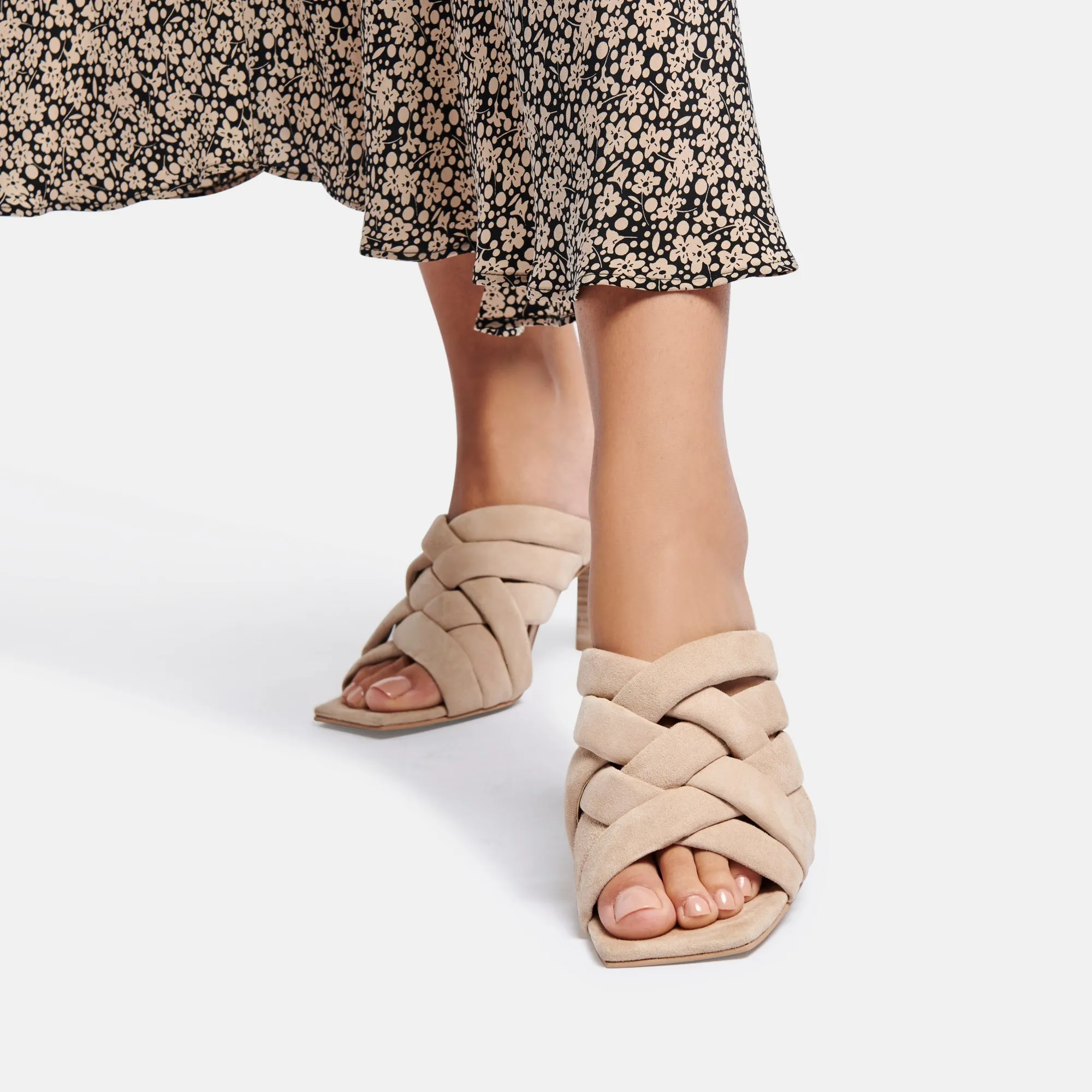 POIRA HEELS DUNE SUEDE re:vita